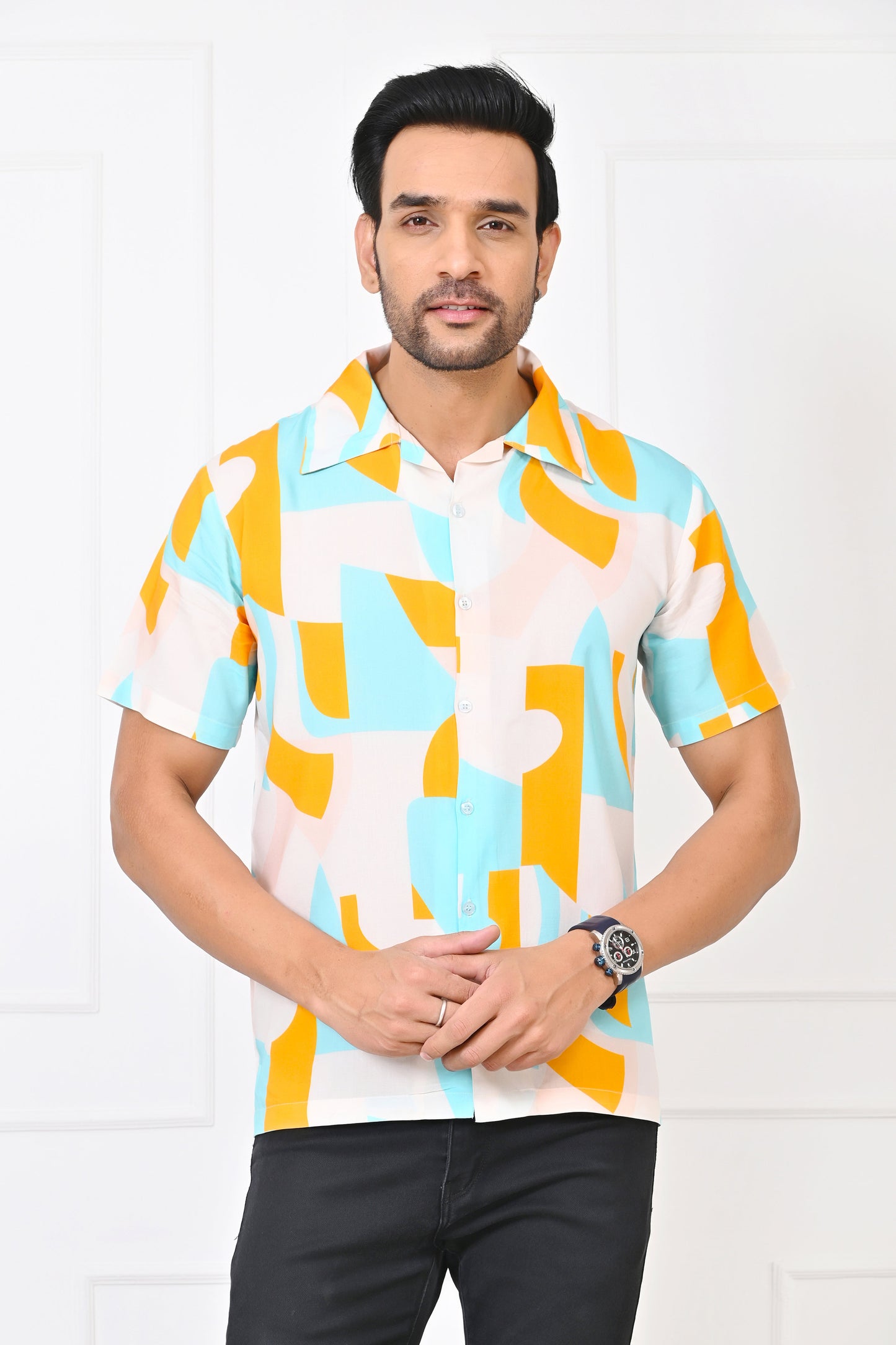 Men’s Abstract Short Sleeve Shirt – Turquoise & Orange Beach Outfit