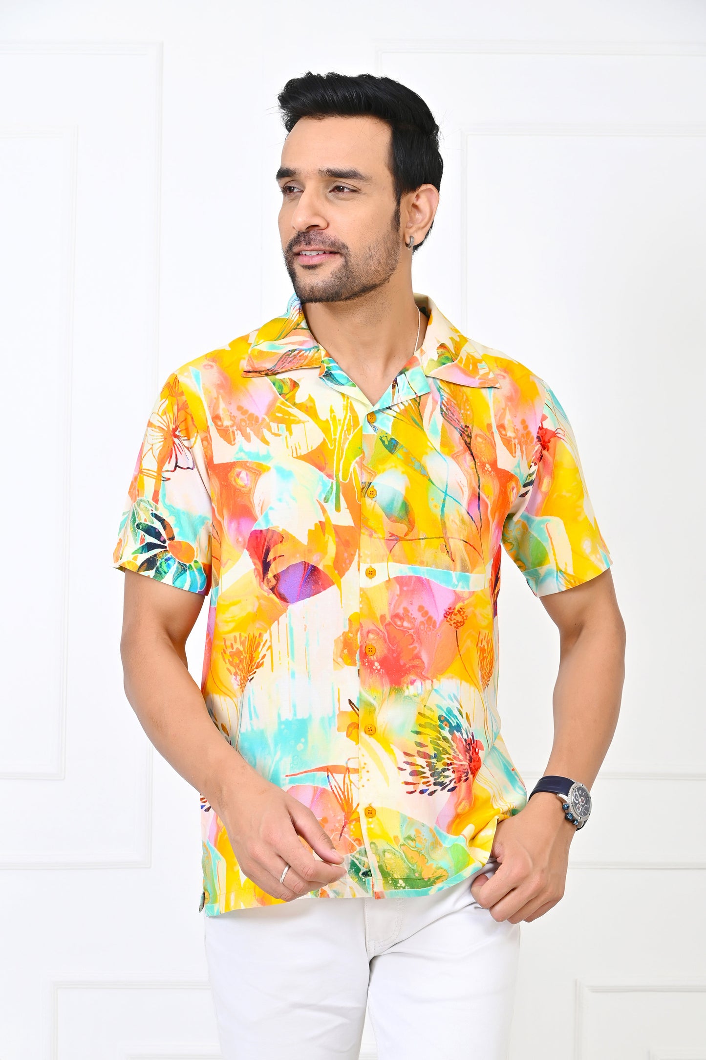 Men’s Yellow Floral Short Sleeve Shirt – Summer Beach Resort Outfit