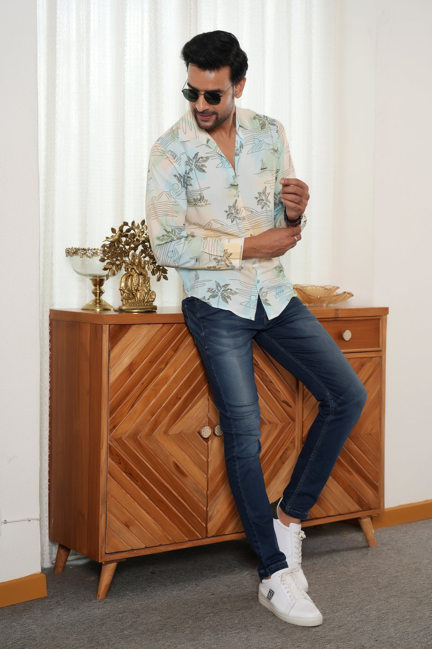 Men’s Full Sleeve Resort Shirt – Elegant Beachwear