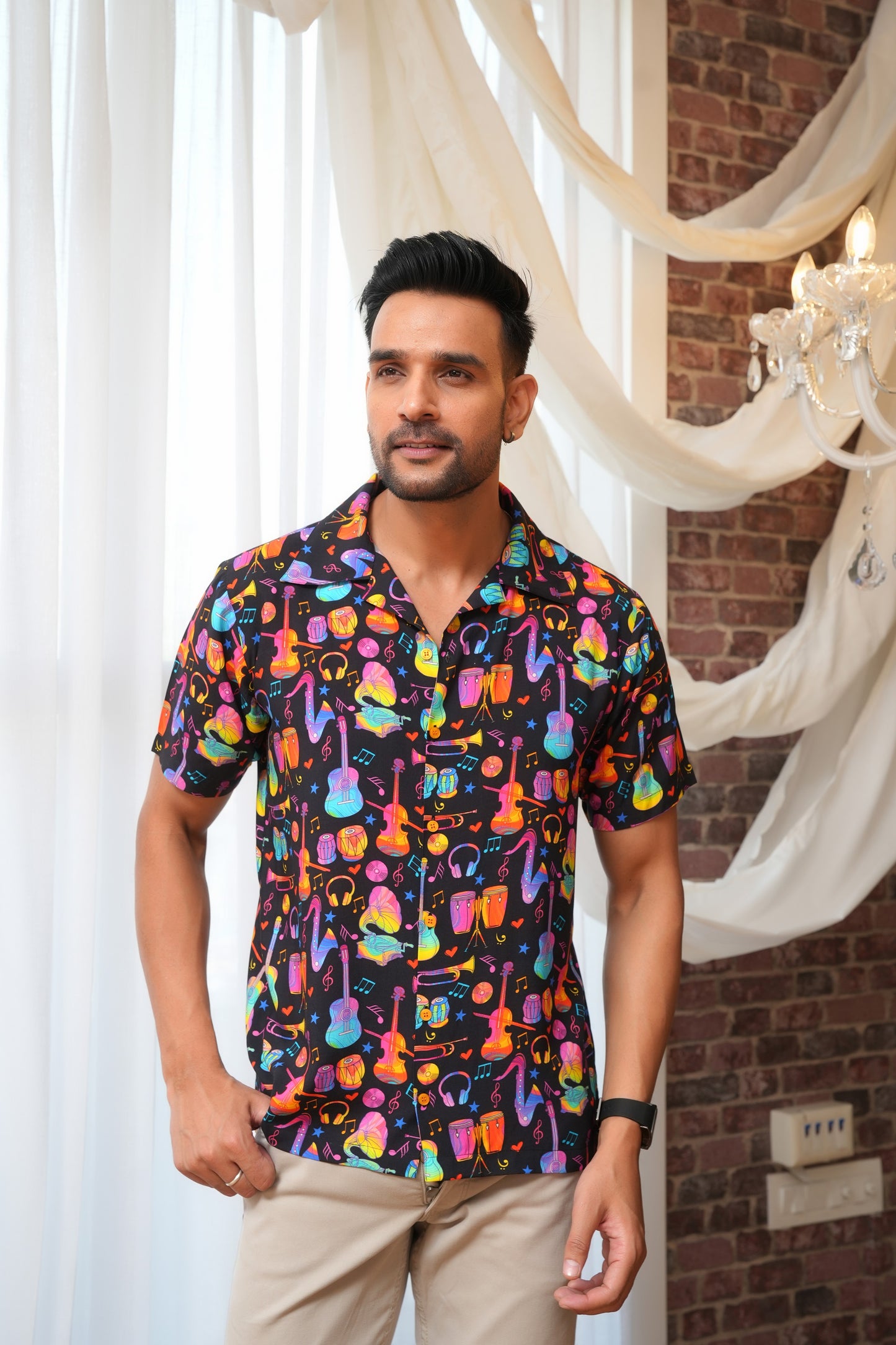 Men’S Printed Shirt – Short Sleeve, Statement Casual