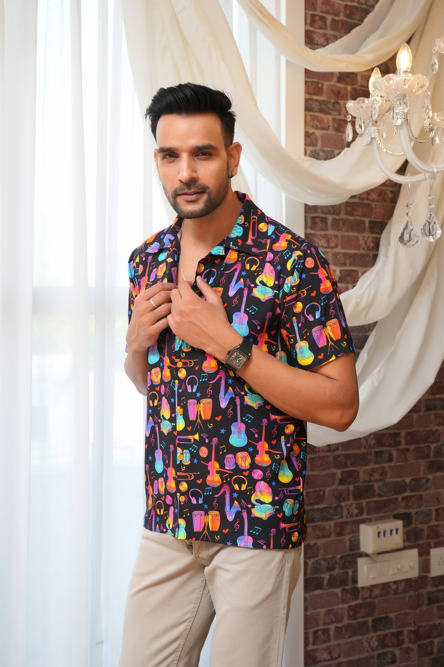 Men’S Printed Shirt – Short Sleeve, Statement Casual