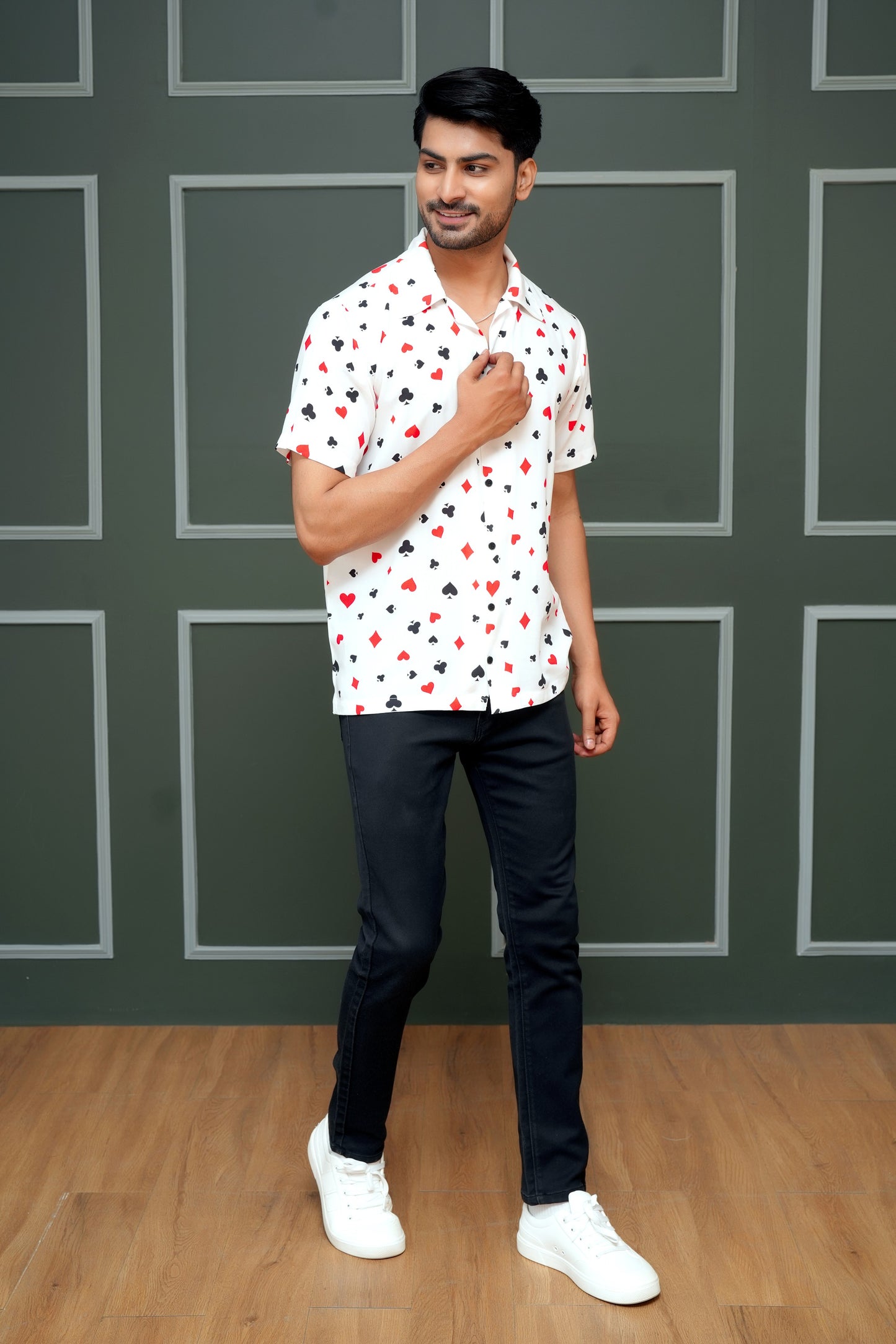 Men’s Printed Shirt – Short Sleeve, Statement Casual