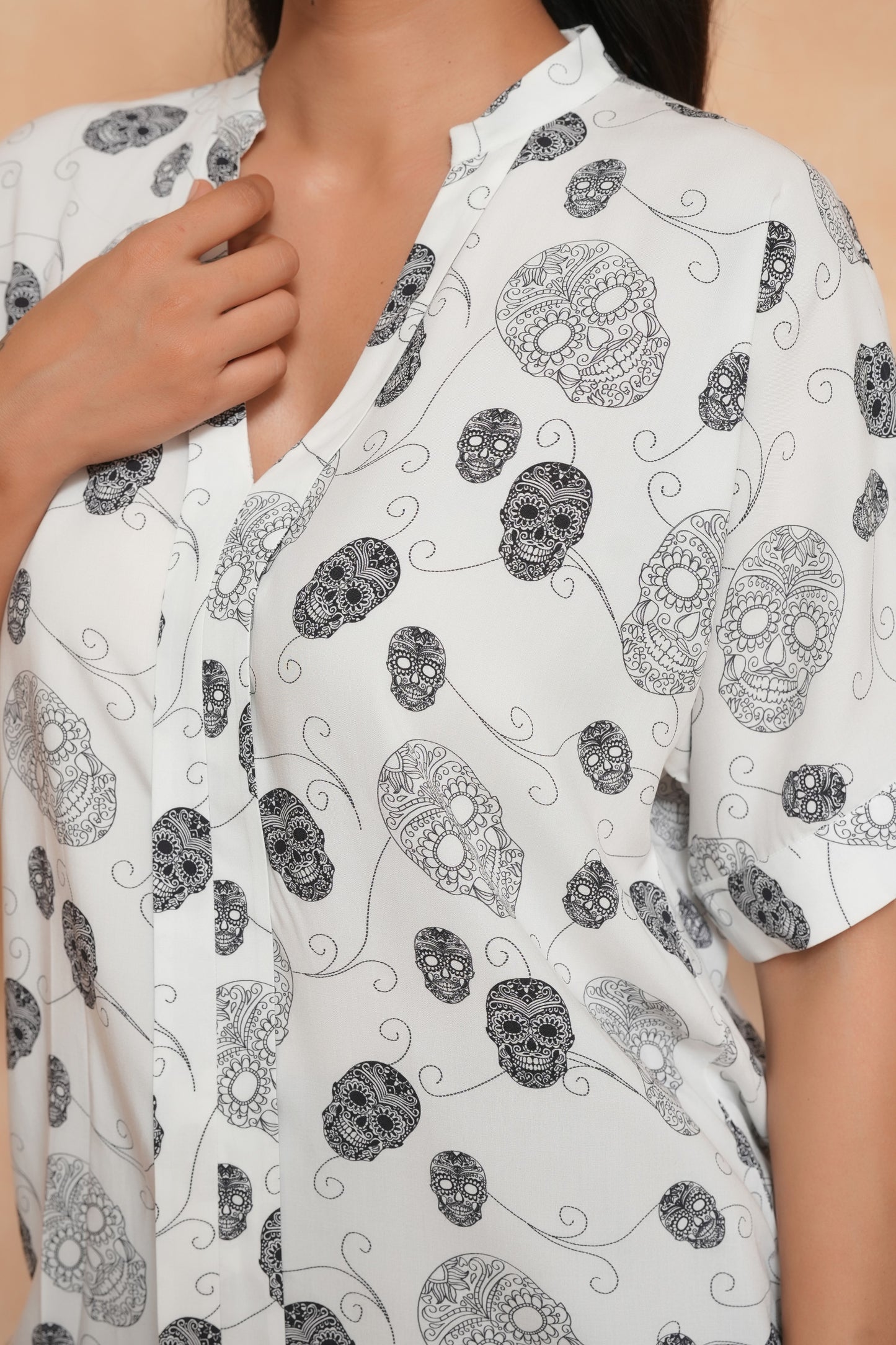 Women's Sleeveless Top – Tropical Casual Holiday Wear