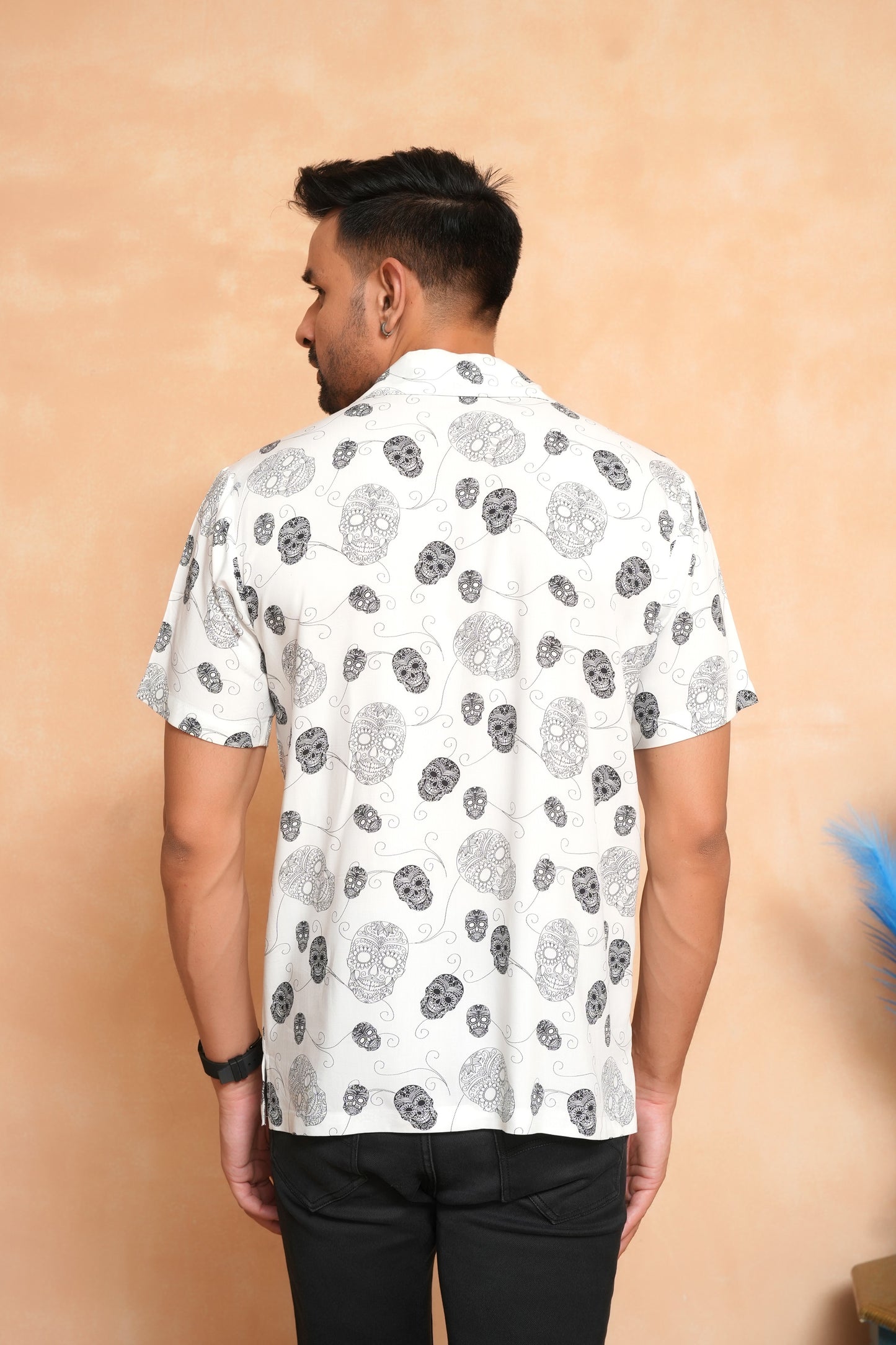 Men’s Tropical Cabana Shirt – Short Sleeve Summer Staple