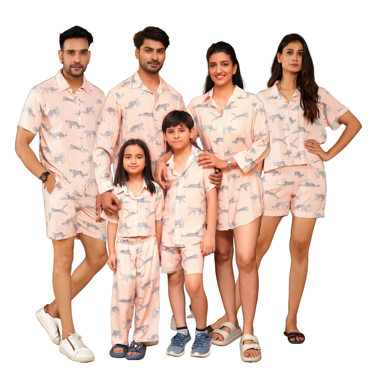Matching Outfits for Groups – Twinning Resortwear for Events