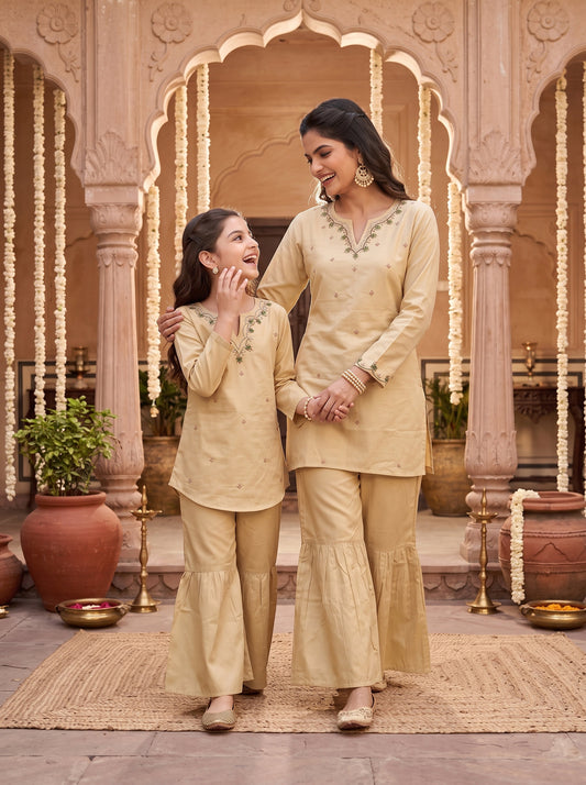 Mother & Daughter Matching Set – Cotton Ethnic Wear