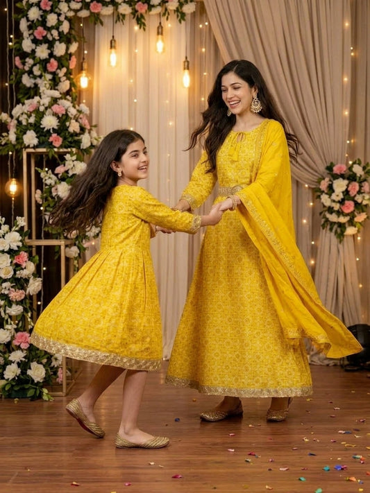 Mother & Daughter Twinning Set – Festive Cotton Wear