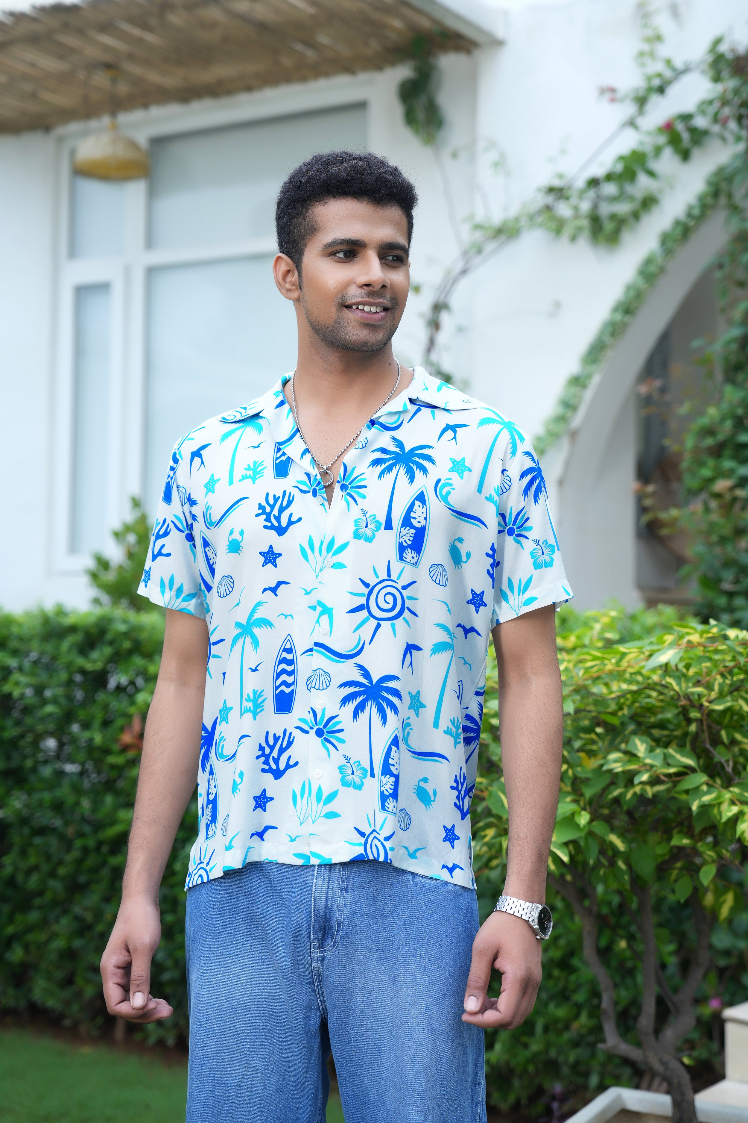 Mens Short Sleeve Beach Shirt – Pool Party Resort Holiday and Vacation Wear