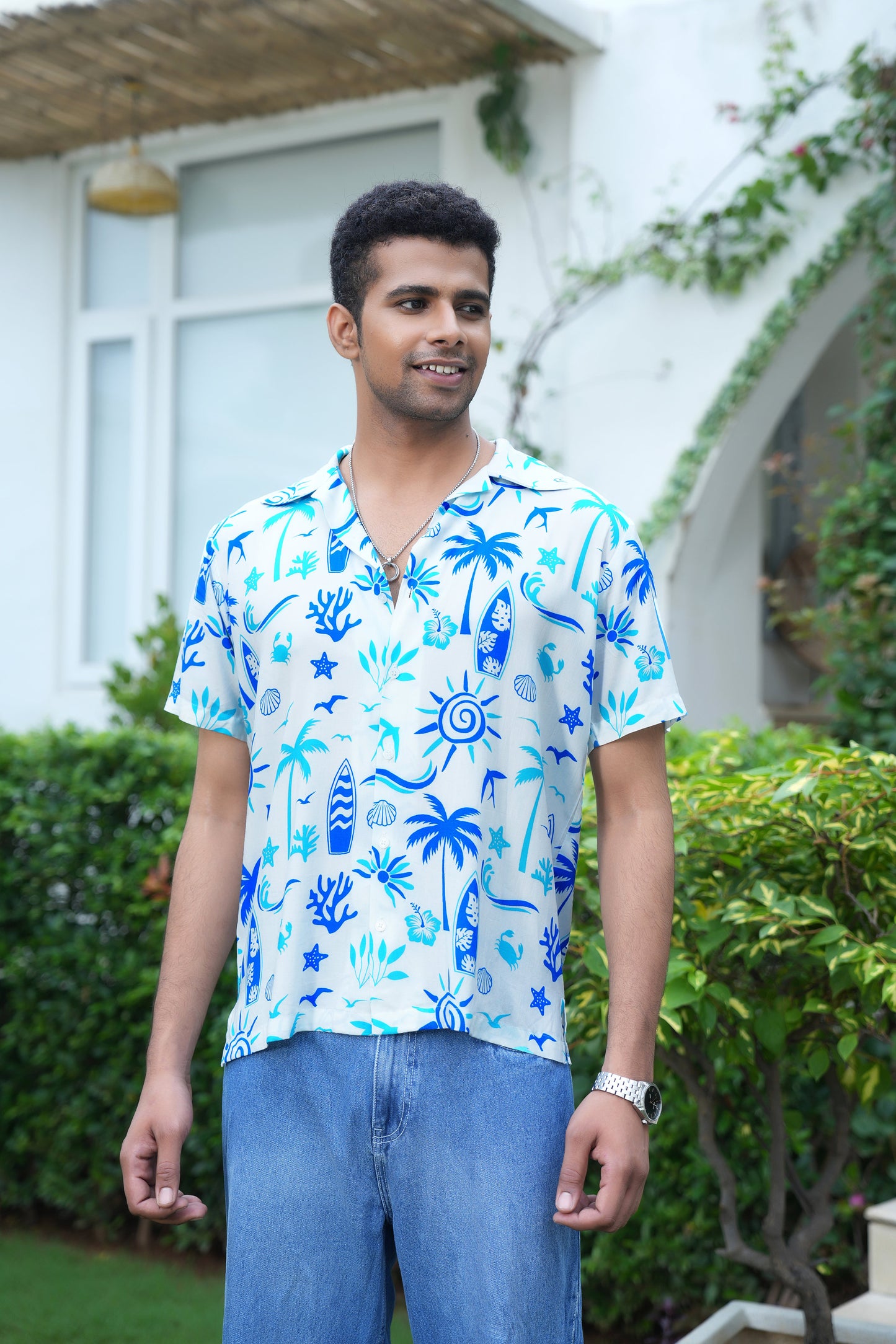 Mens Short Sleeve Beach Shirt – Pool Party Resort Holiday and Vacation Wear