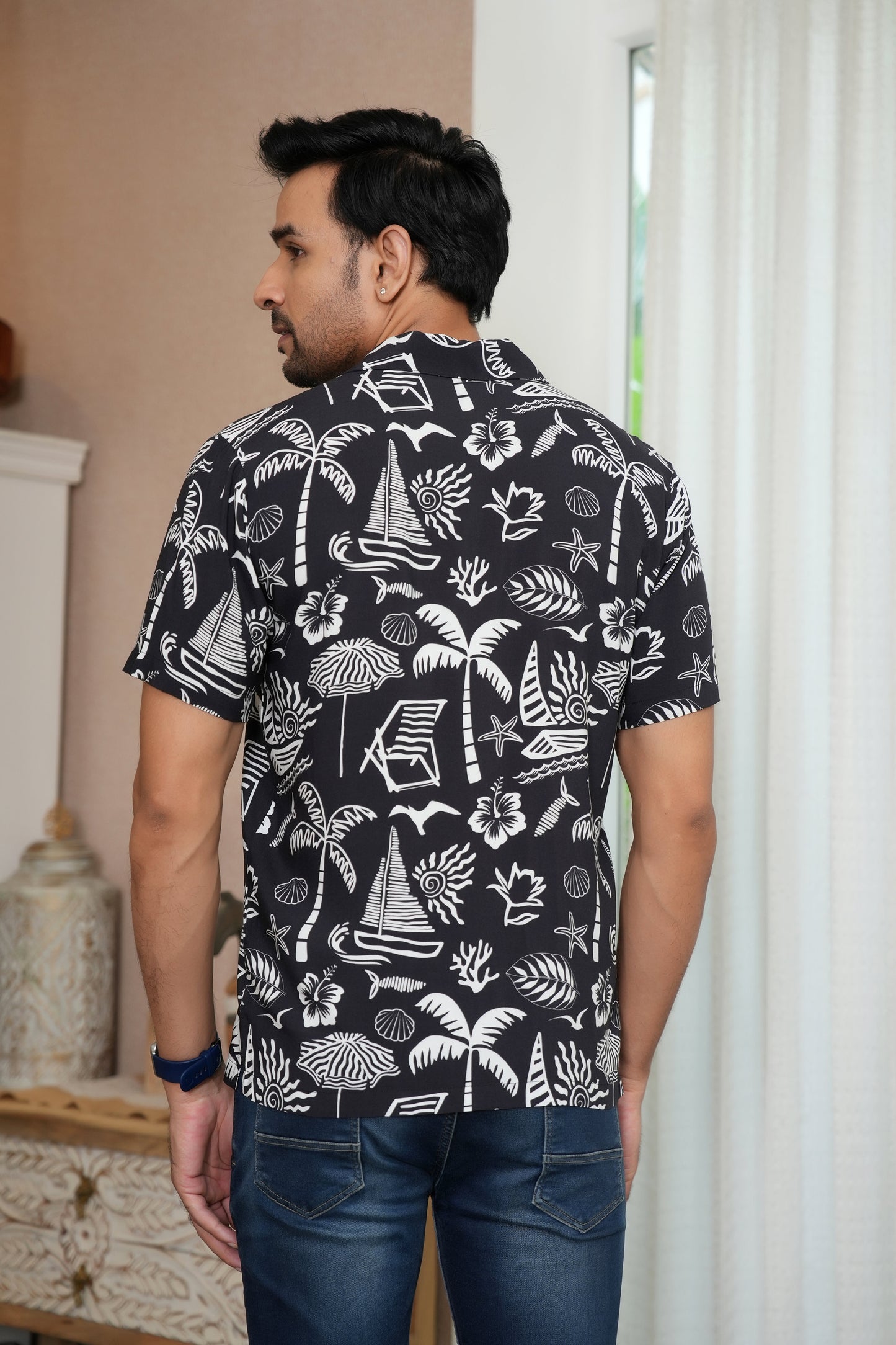 Men’s Short Sleeve Casual Shirt – Perfect for Beach & Pool Parties
