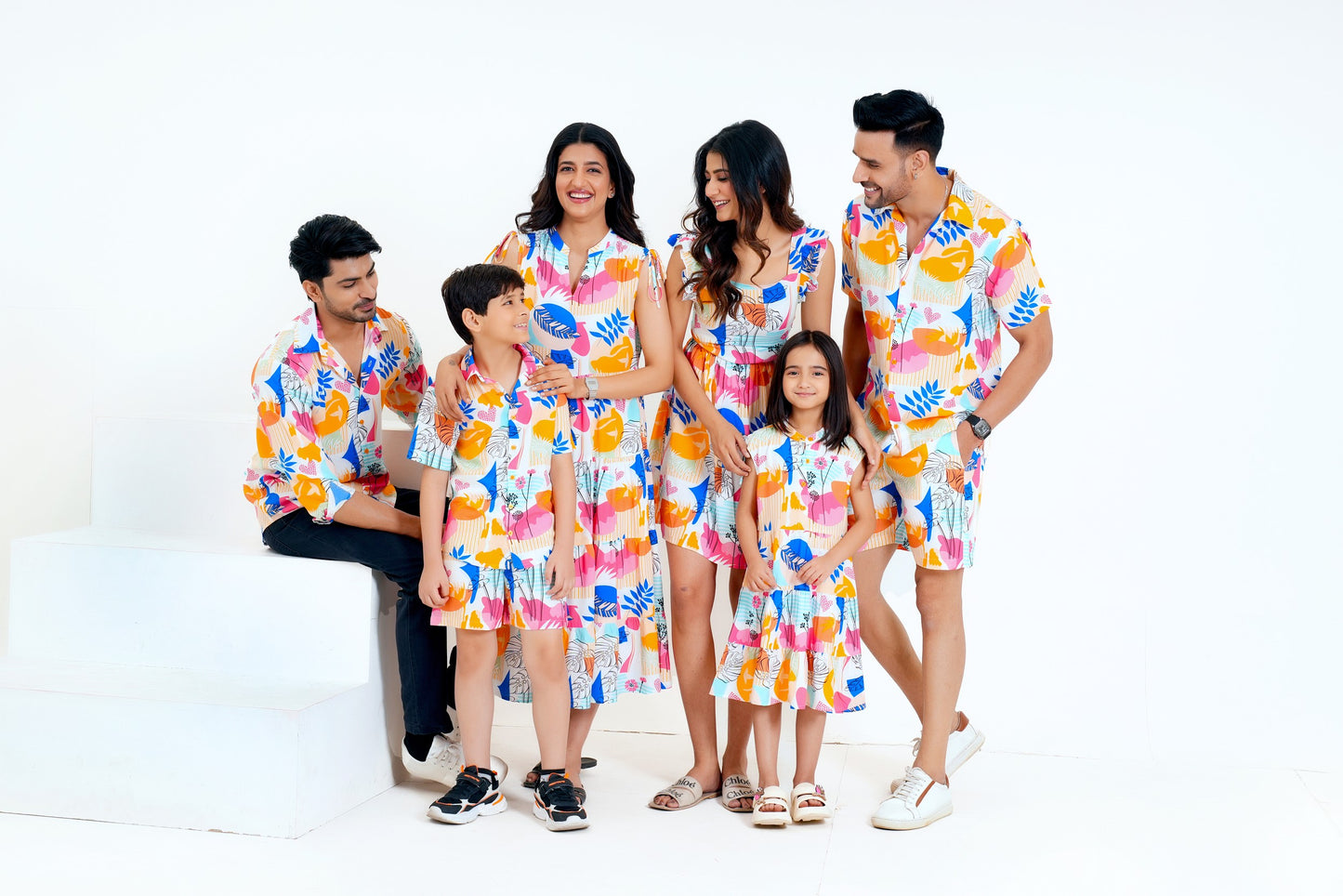 Group Matching Outfits – Coordinated Tropical Print Vacation Wear