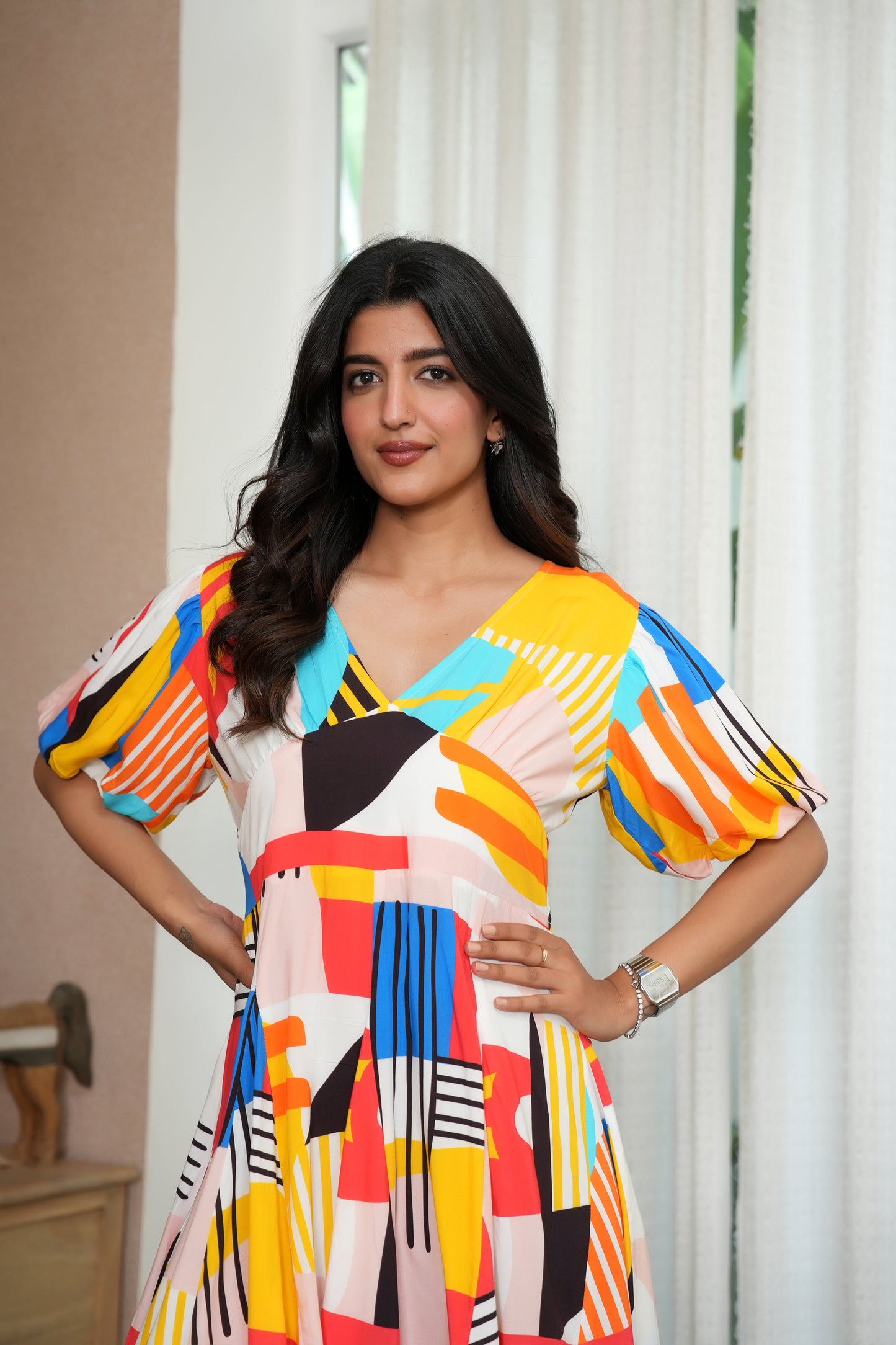 Women’s Short Dress – V-Neck Resort Outfit for Dinners & Getaways