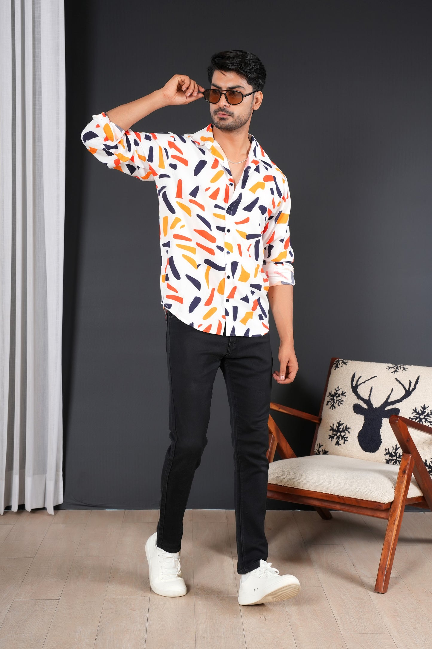 Men’s Full Sleeve Shirt – Tropical Print Lightweight Holiday Wear