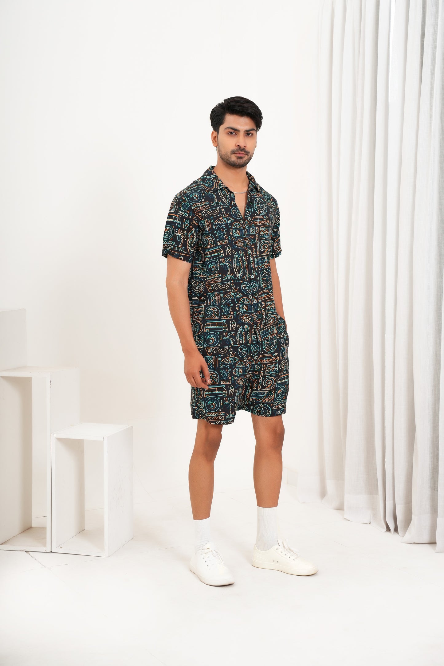 Men’s Matching Shirt and Short Co-ord Set – Printed Statement Look