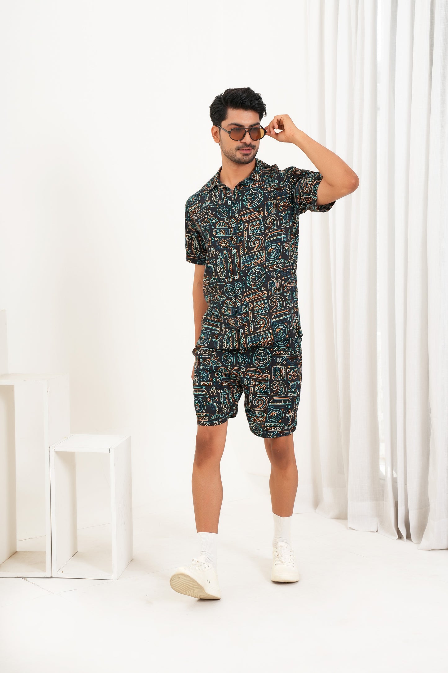 Men’s Matching Shirt and Short Co-ord Set – Printed Statement Look