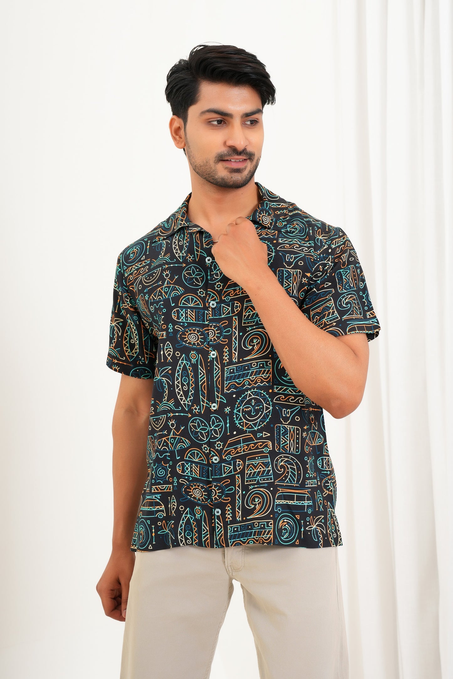 Men’s Printed Shirt – Short Sleeve, Statement Casual