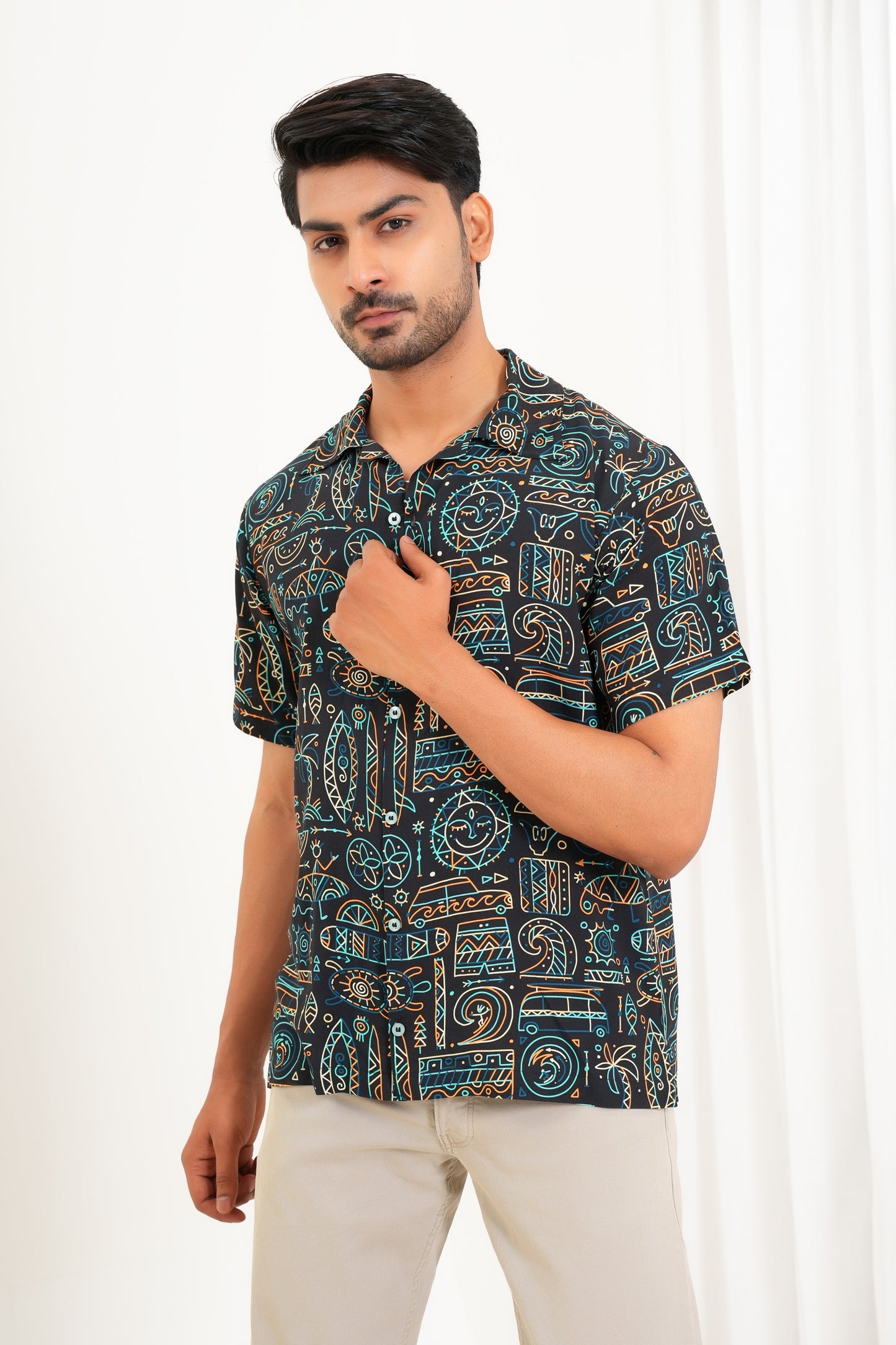 Men’s Printed Shirt – Short Sleeve, Statement Casual