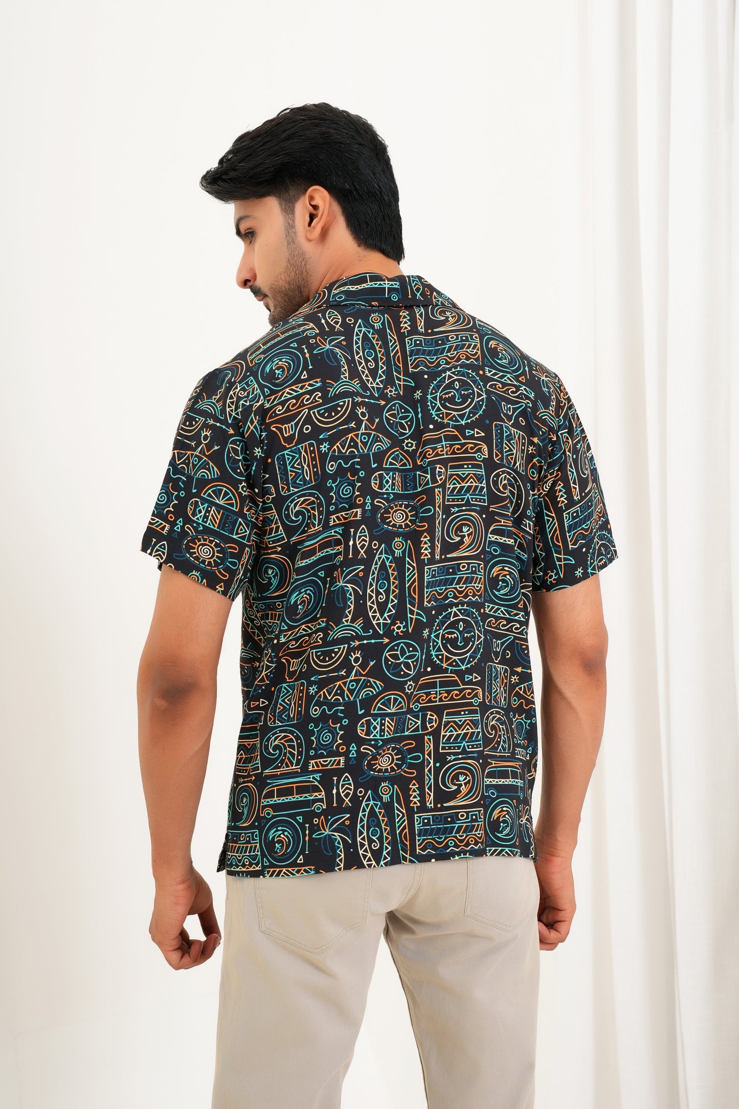 Men’s Printed Shirt – Short Sleeve, Statement Casual