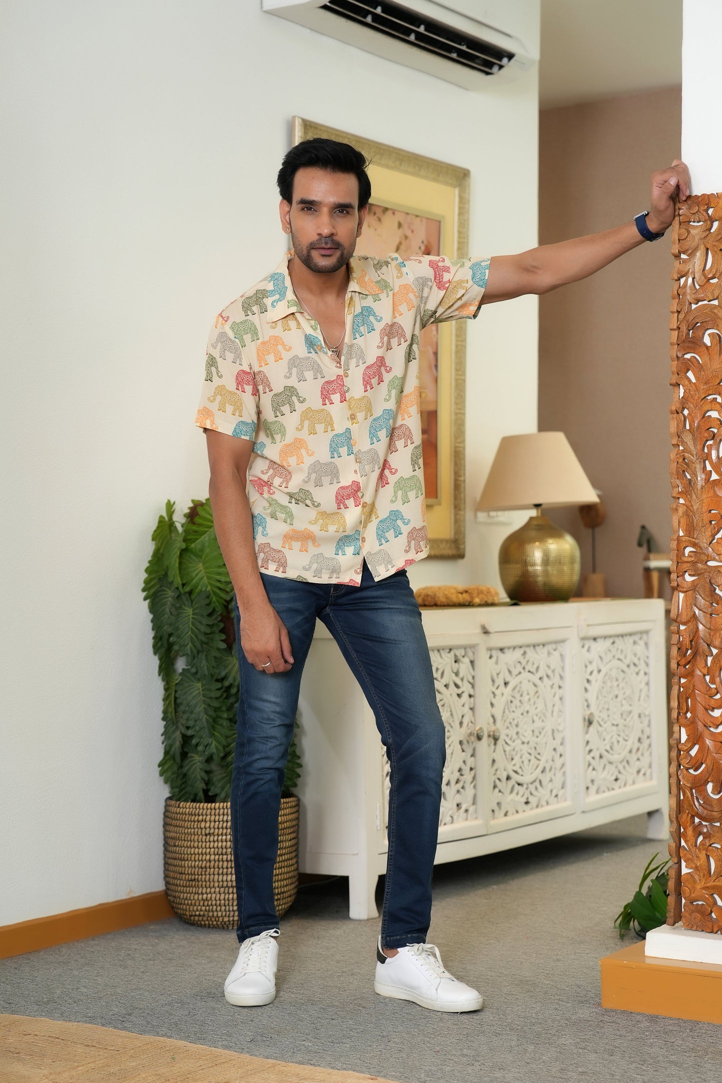 Mens Short Sleeve Beach Shirt – Pool Party Resort Holiday and Vacation Wear
