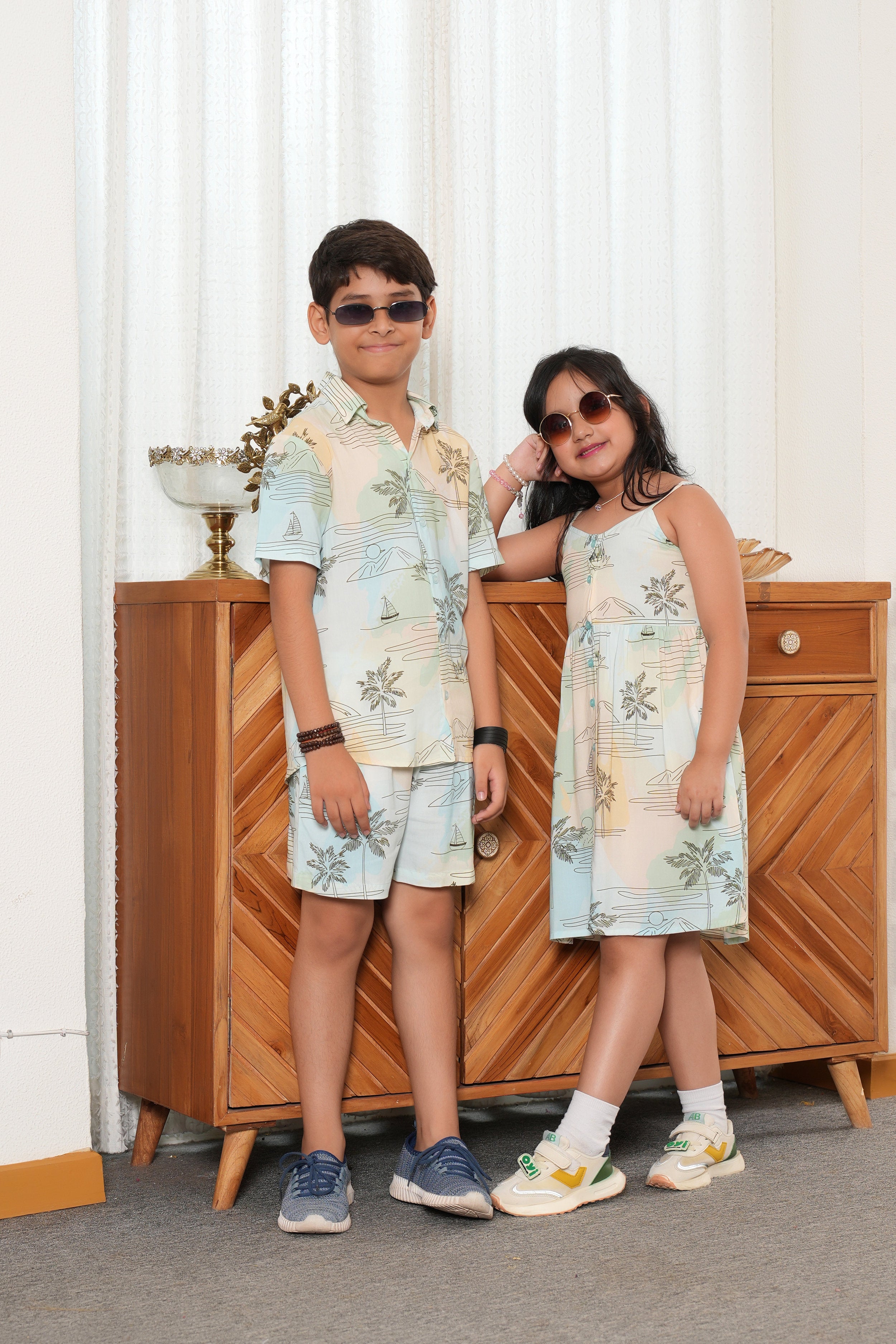 matching sister holiday dresses Holiday Appearance Family Matching Outfits Mom,... From Popular_district1, Rs.714.67