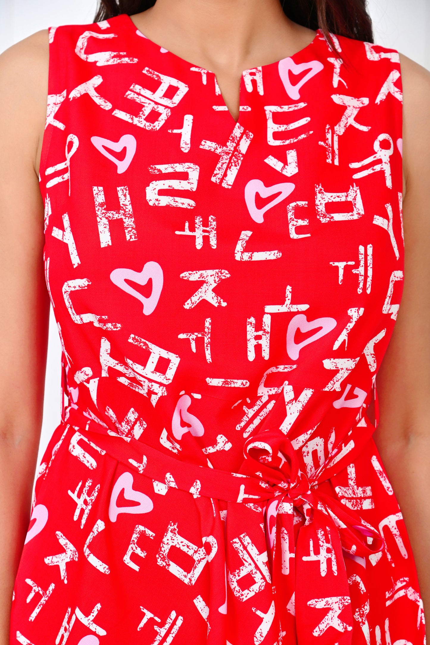 Women’s Love Script Printed Top – Casual Valentine Outfit