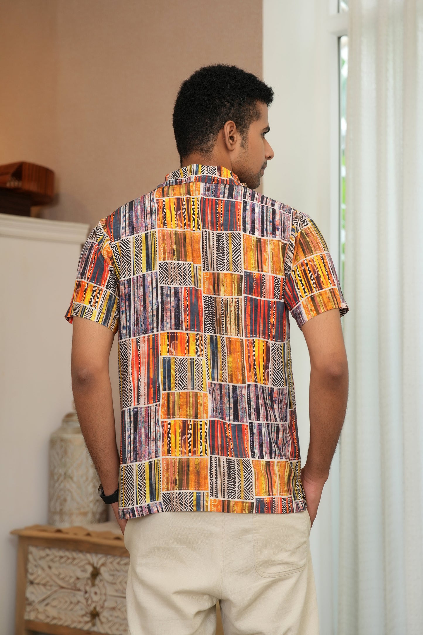 Mens Short Sleeve Beach Shirt – Pool Party and Holiday Wear