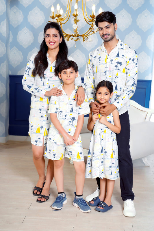 Family Matching Vacation Outfits – Coordinated Tropical Print Apparel