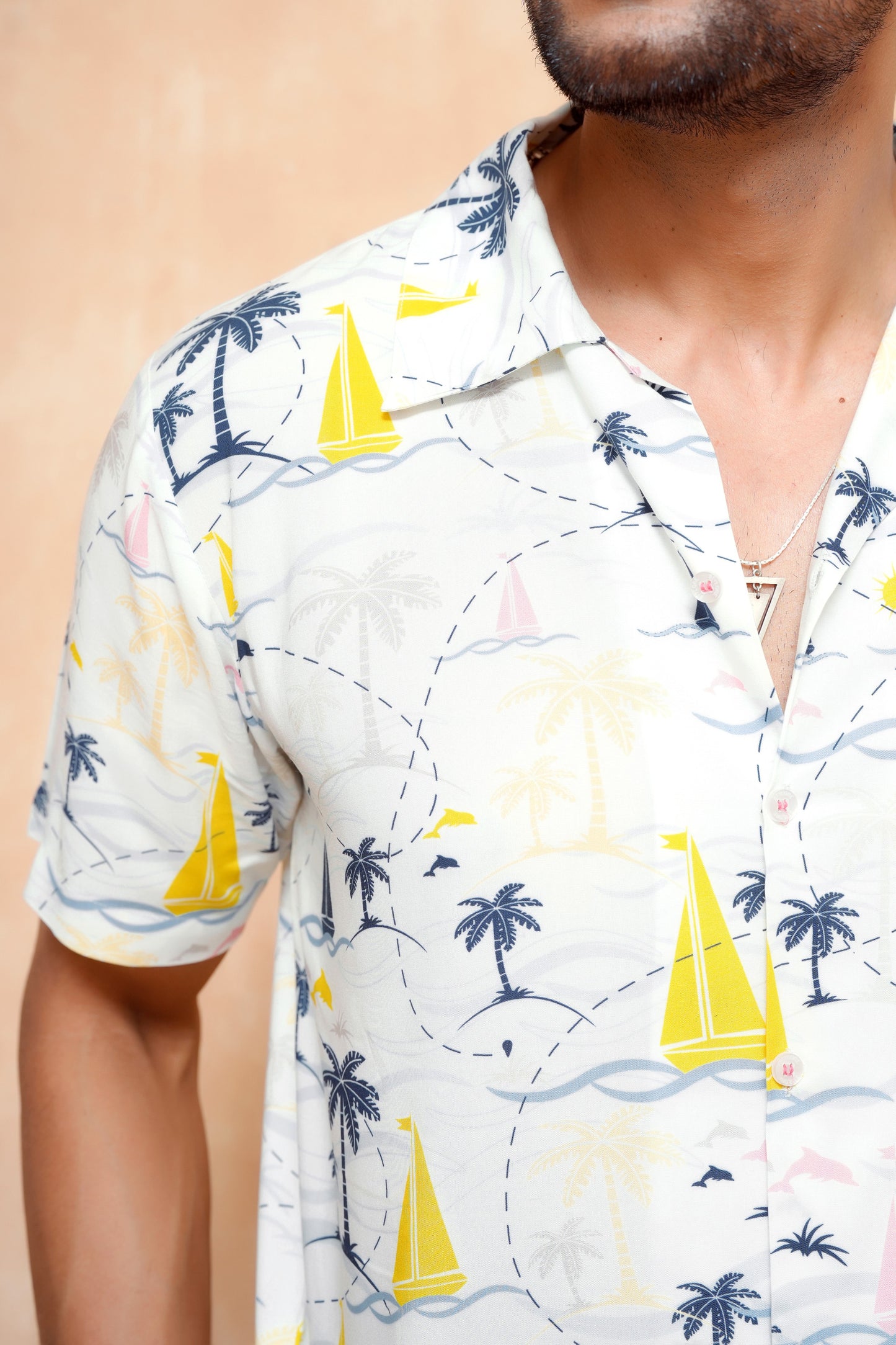 Men’s Tropical Co-Ord Set – Cabana Collar Shirt & Shorts Vacation Wear
