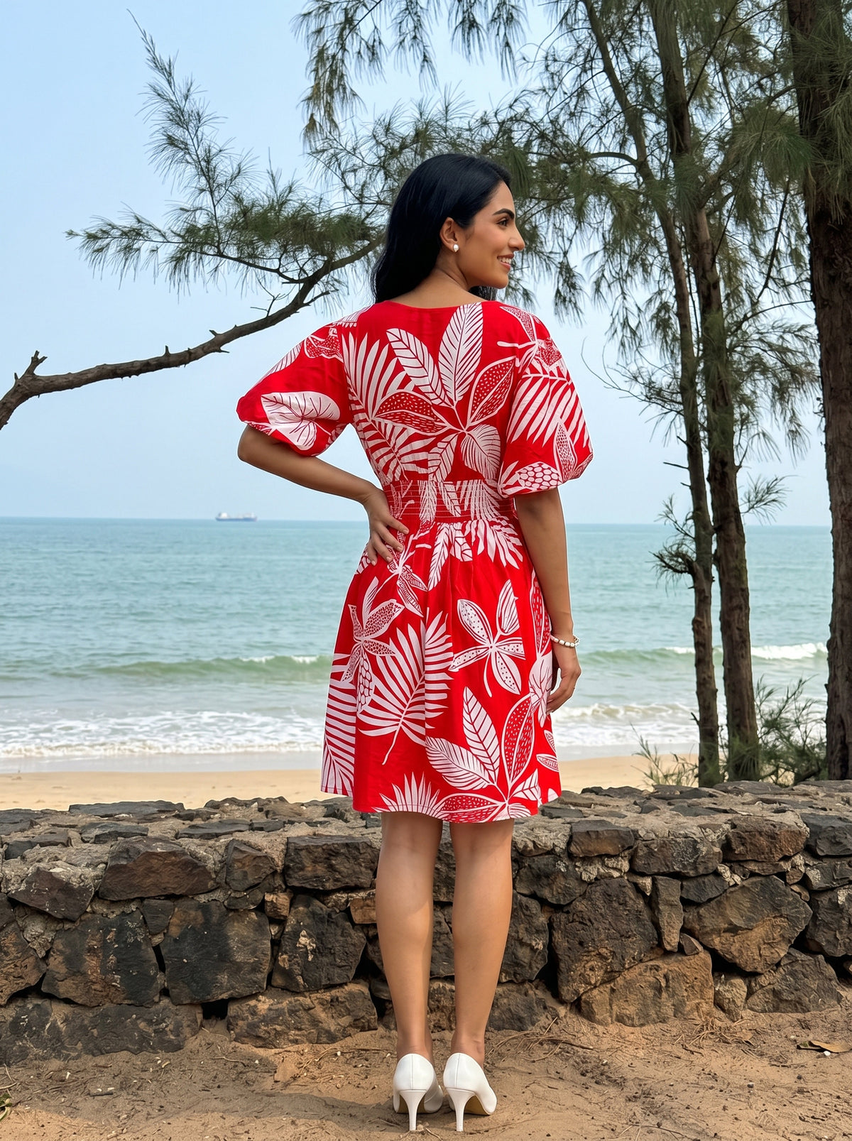Women’s Short Resort Dress – Beach, Pool Party & Holiday Wear