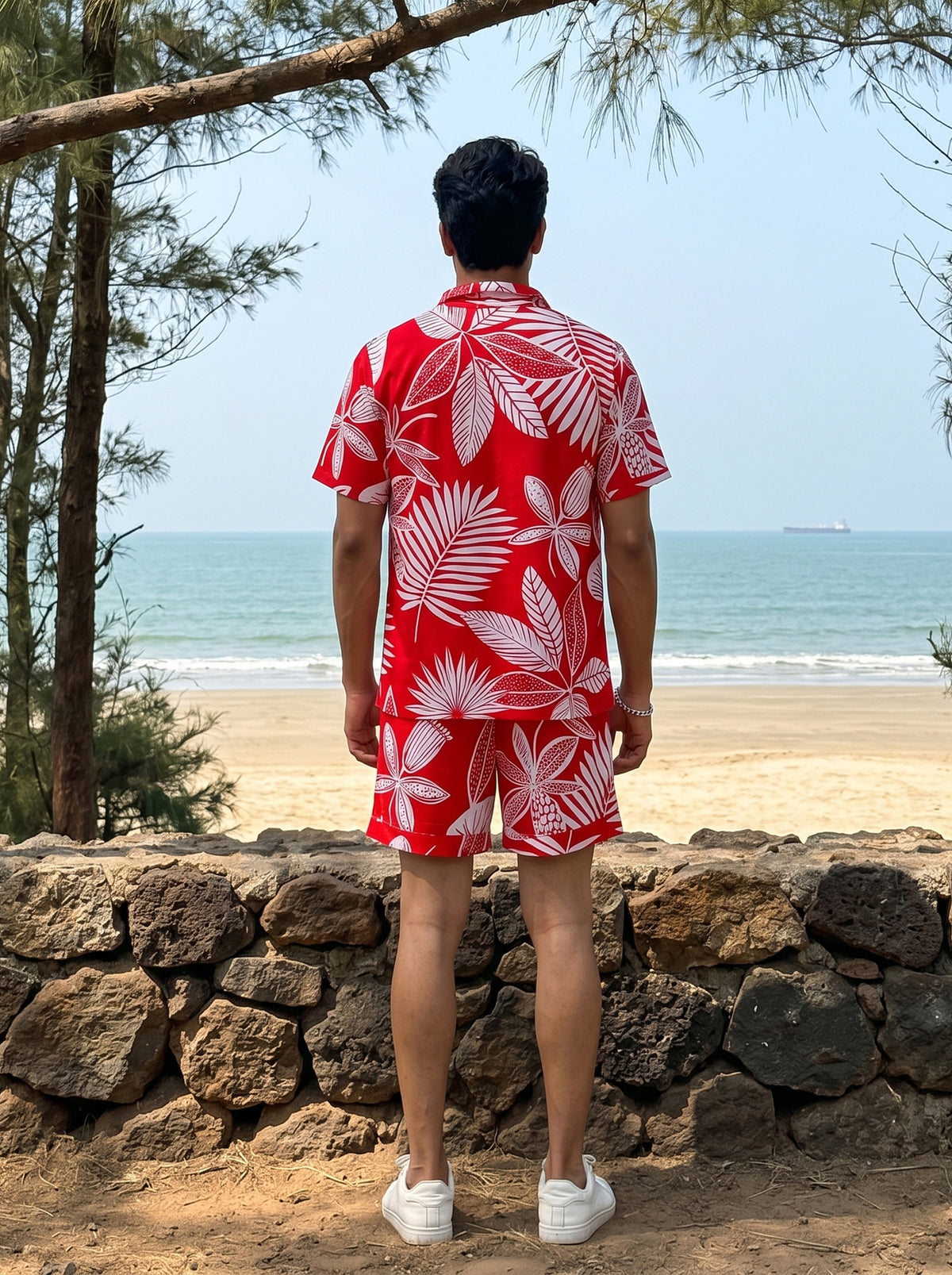 Men’s Tropical Co-Ord Set – Shirt & Shorts for Vacation