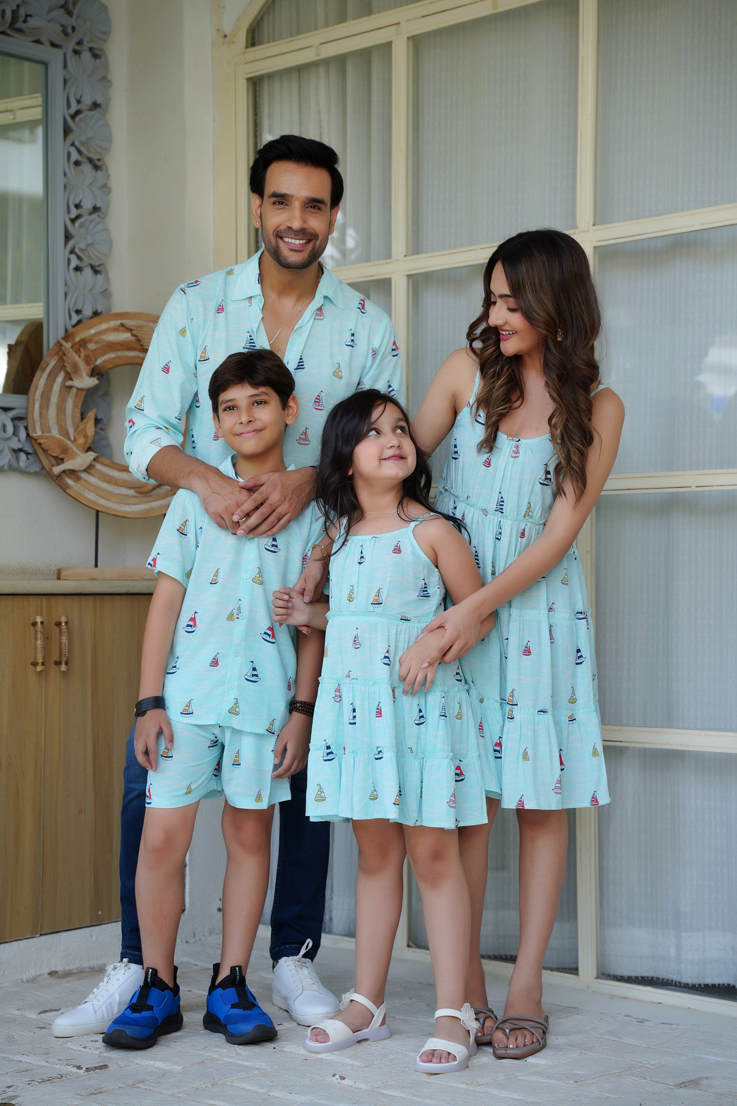 Family Twinning Outfits – Coordinated Beachwear for Holiday and Get Together