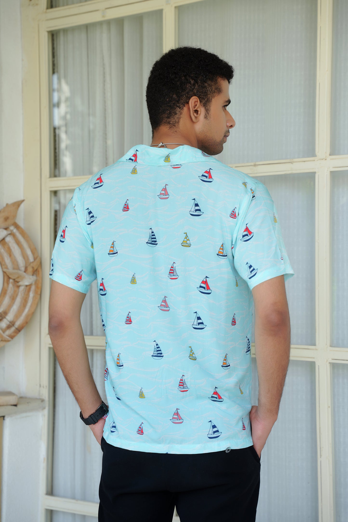 Men Short Sleeve Shirt – Casual Beach Resort Pool Party and Holiday Wear