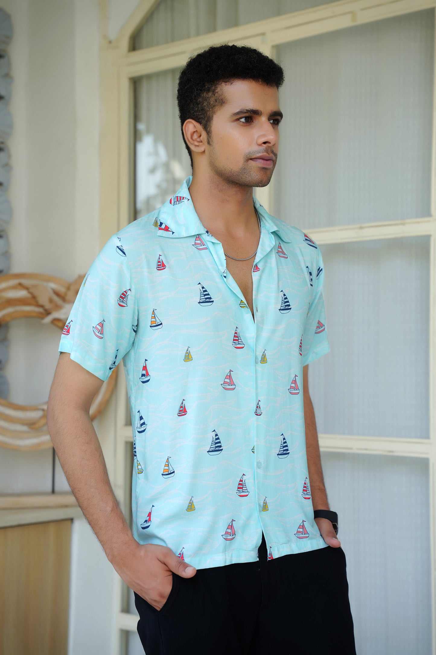 Men Short Sleeve Shirt – Casual Beach Resort Pool Party and Holiday Wear