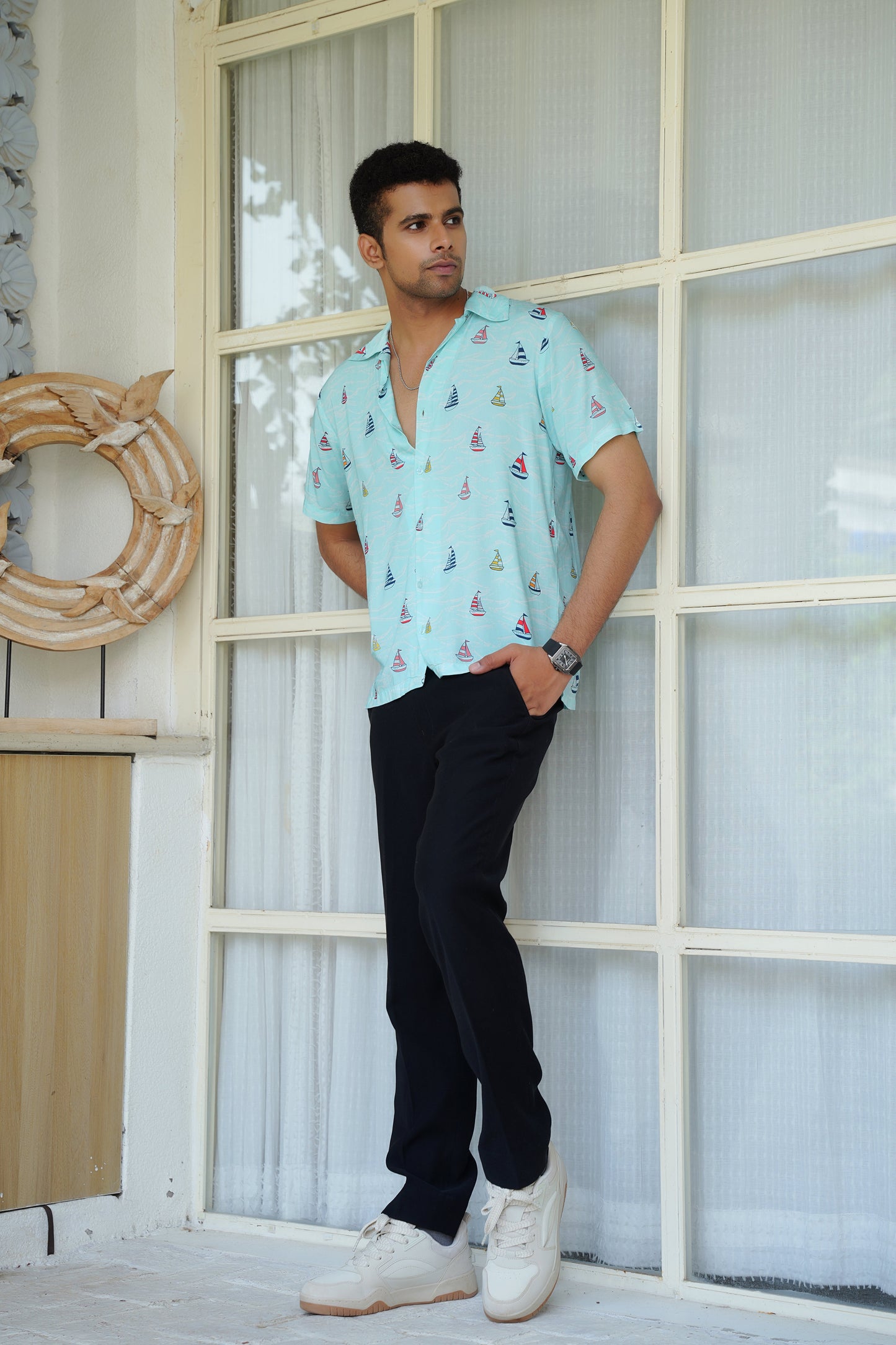 Men Short Sleeve Shirt – Casual Beach Resort Pool Party and Holiday Wear