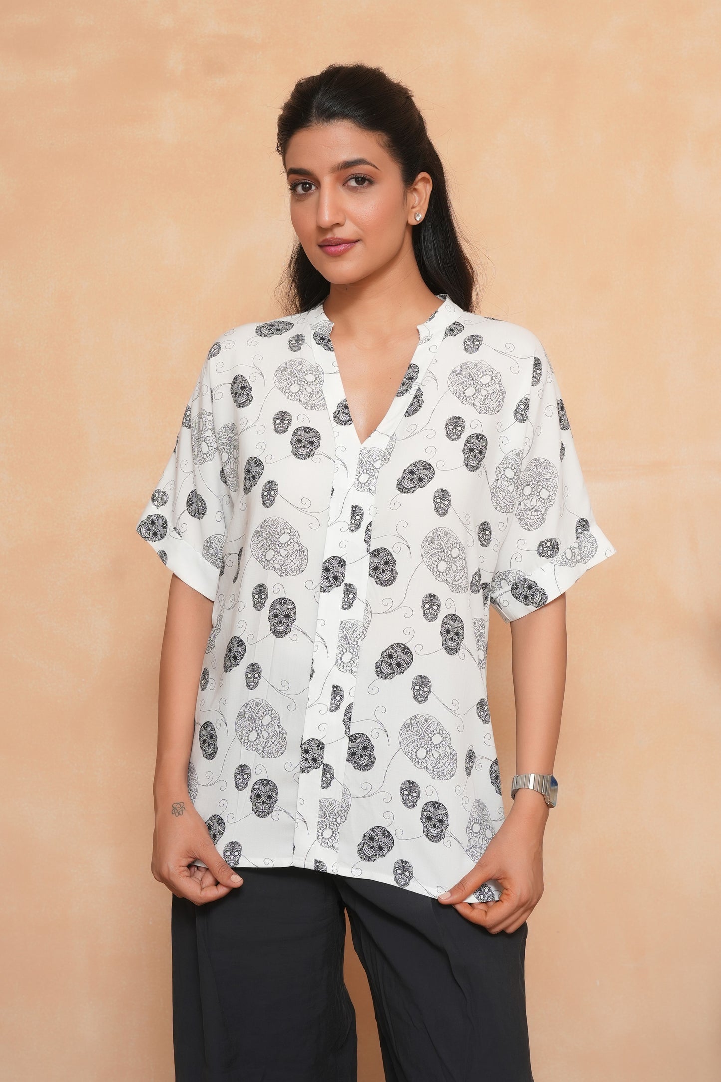 Women's Sleeveless Top – Tropical Casual Holiday Wear