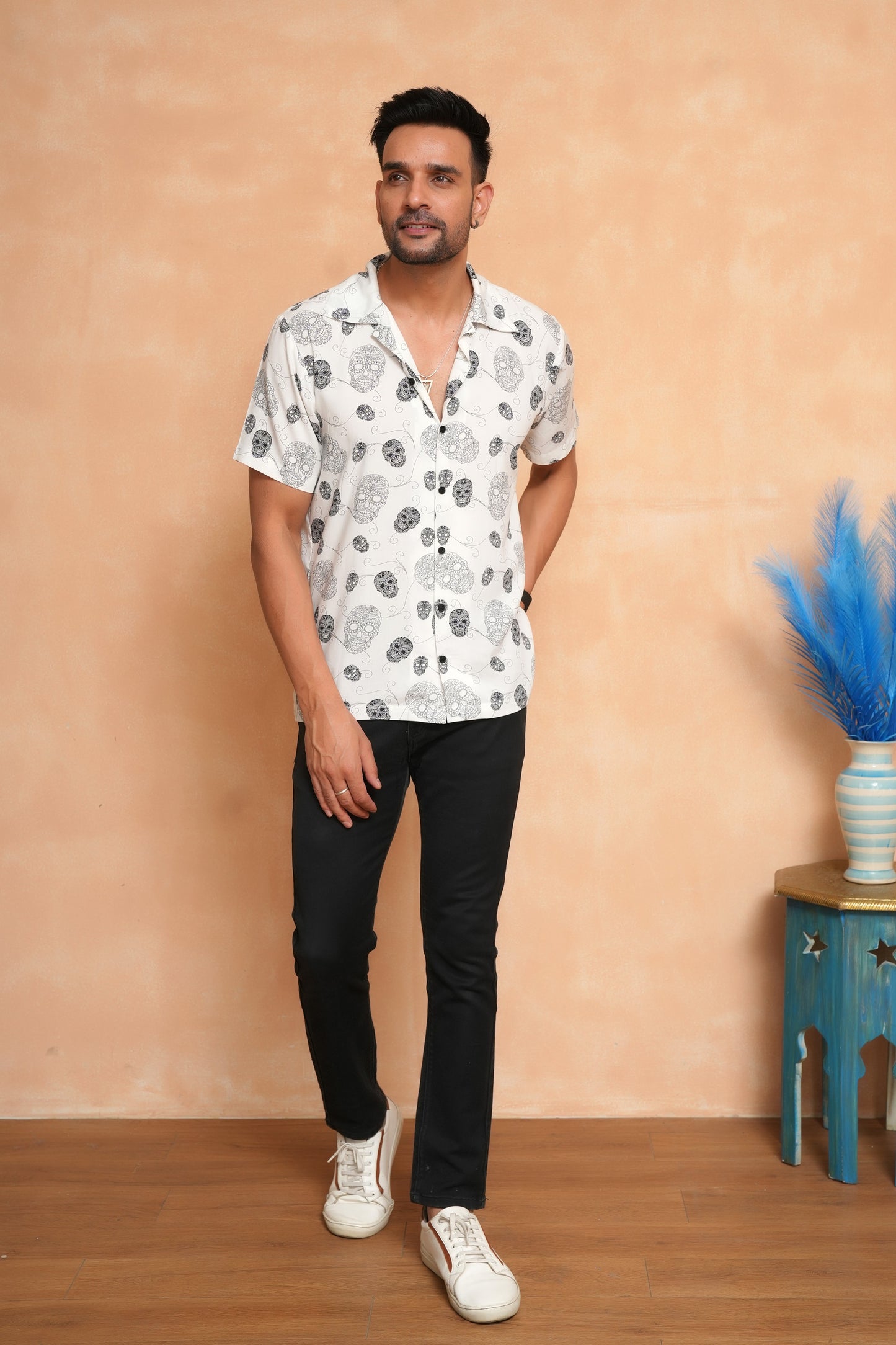 Men’s Tropical Cabana Shirt – Short Sleeve Summer Staple