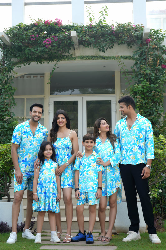 Group Matching Outfits – Friends Trip and Reunion Wear