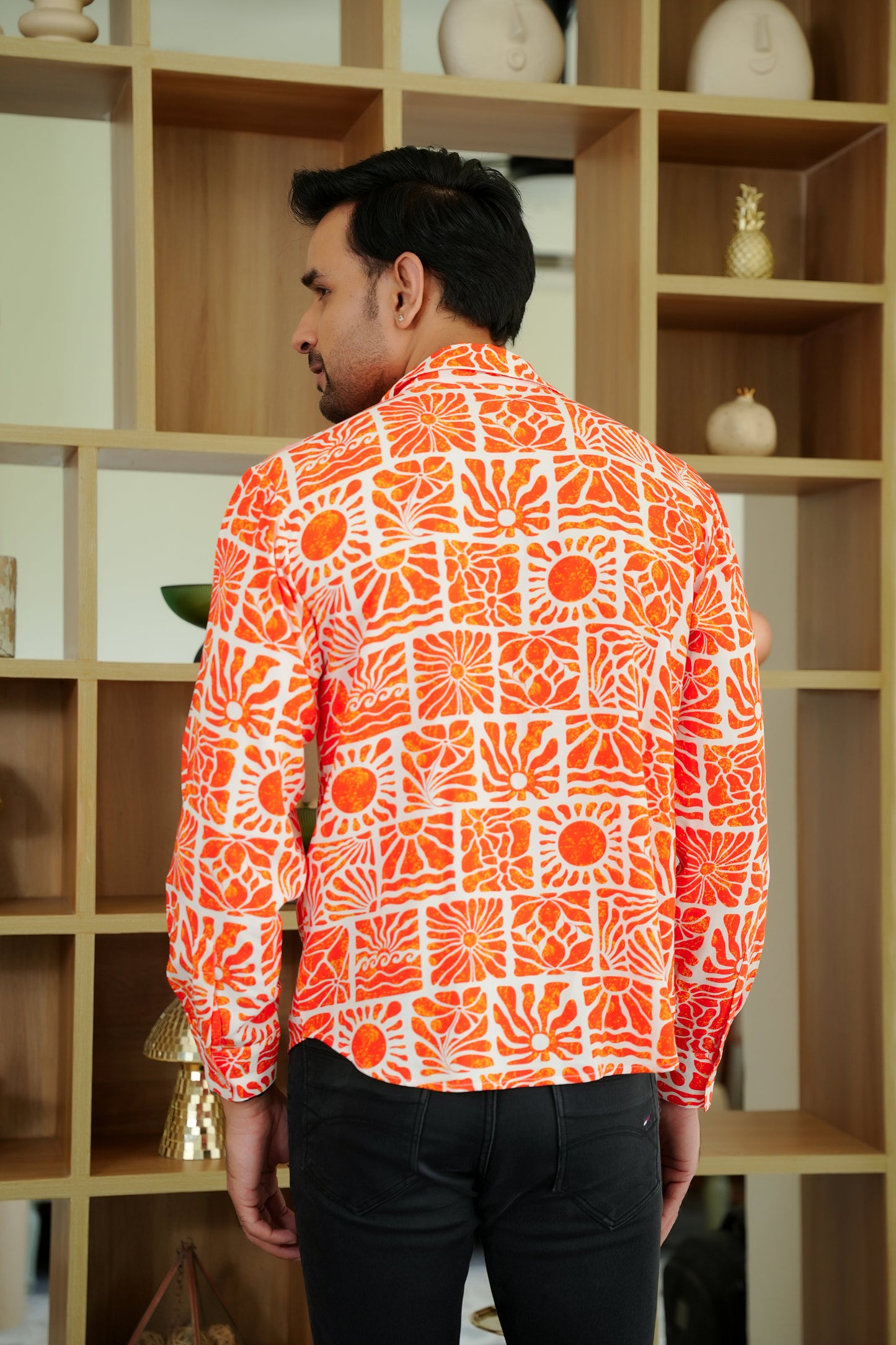 Men’s Full Sleeve Tropical Shirt – Stylish Resort Wear for Vacations