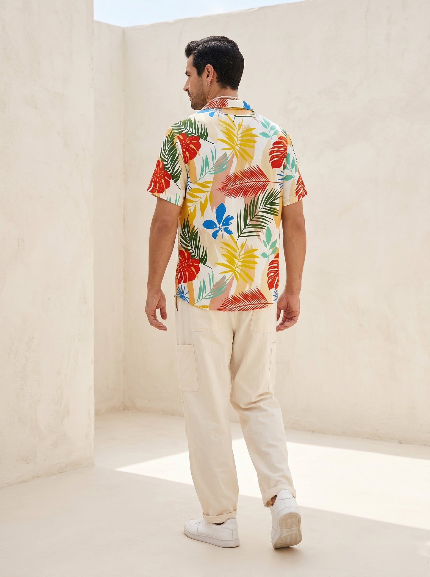 Men's Short Sleeve Beach Shirt – Pool Party Resort Wear Goa Holiday Friends Reunion & Vacation Outfit