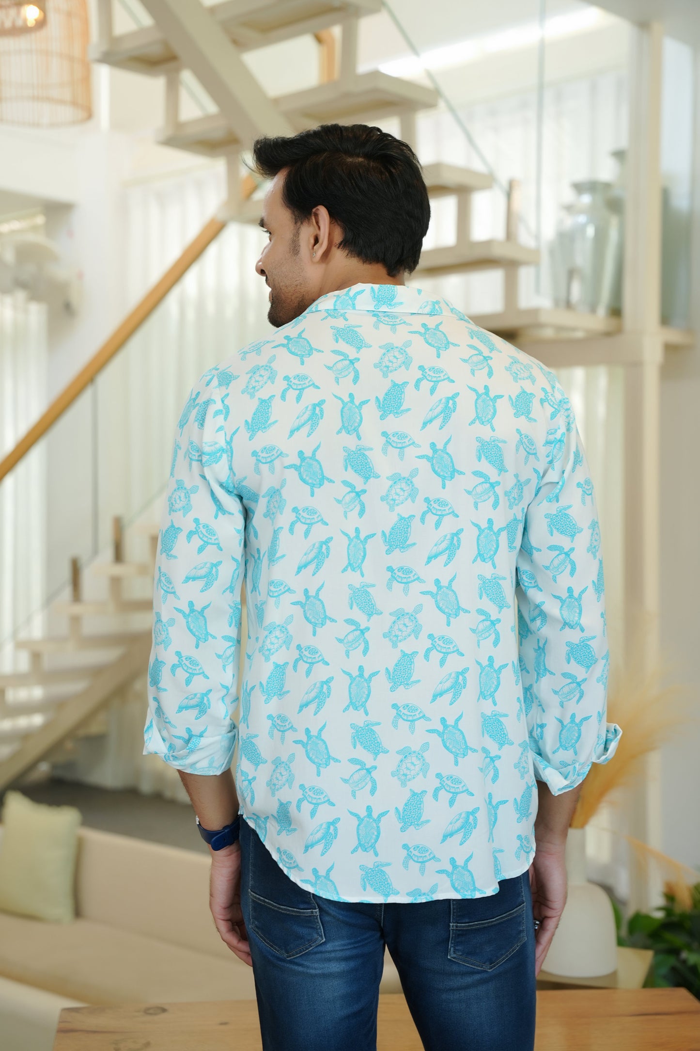Men’s Full Sleeve Tropical Shirt – White Resort Wear for Vacations