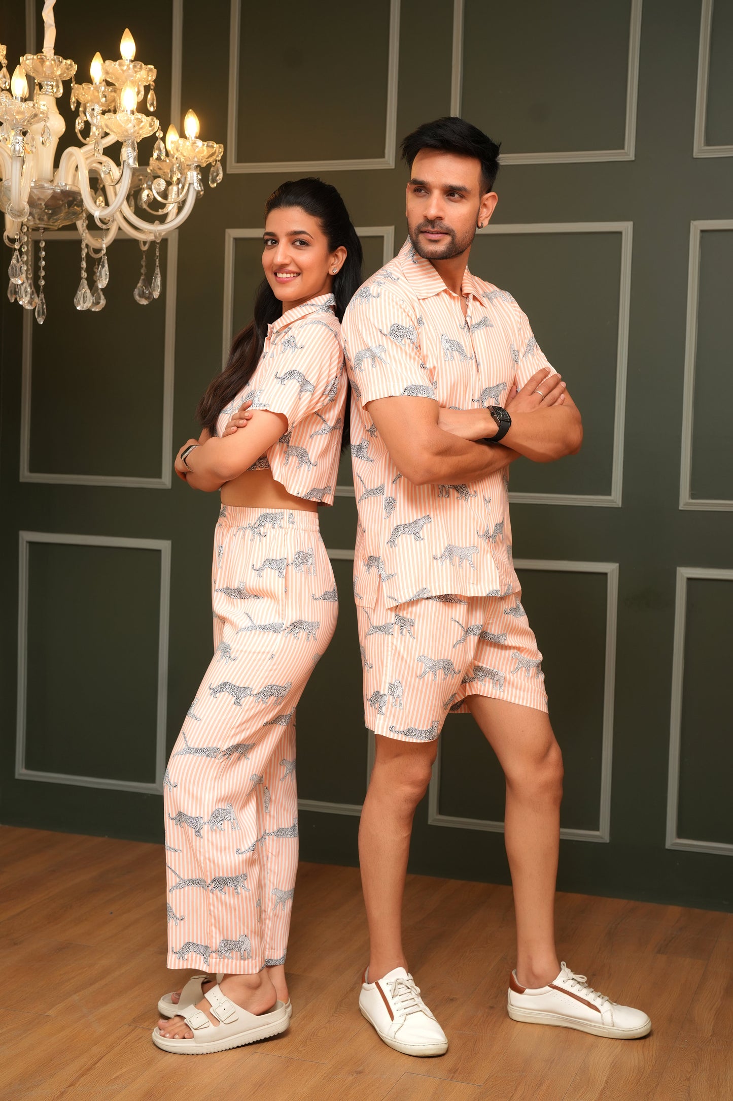 Couples’ Resort Matching Outfits – Stylish Beach Holiday Look