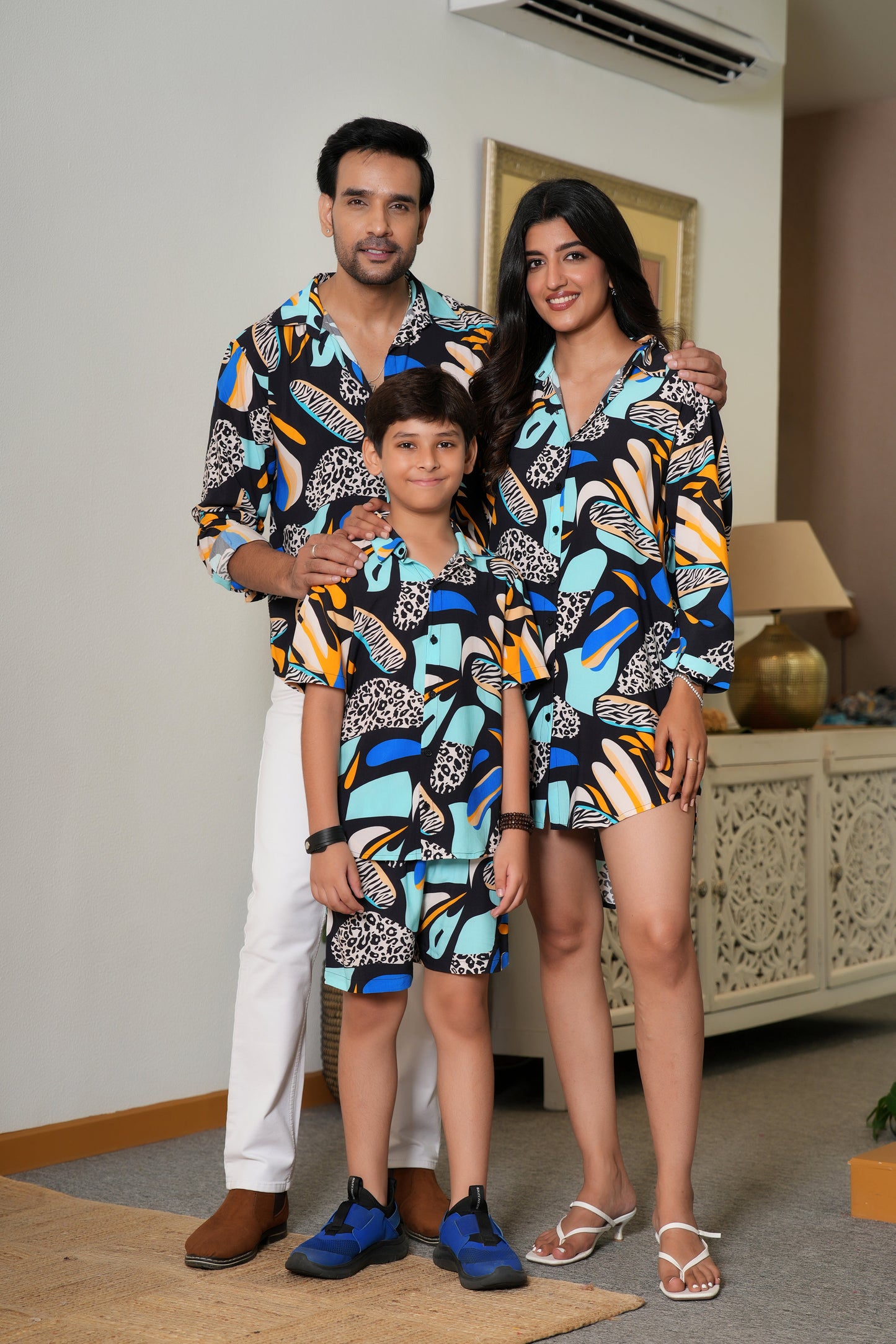 Family Matching Outfit Set – Beach Vacation Wear