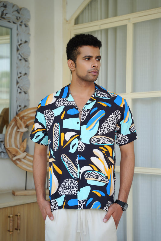 Mens Short Sleeve Beach Shirt – Pool Party and Holiday Wear