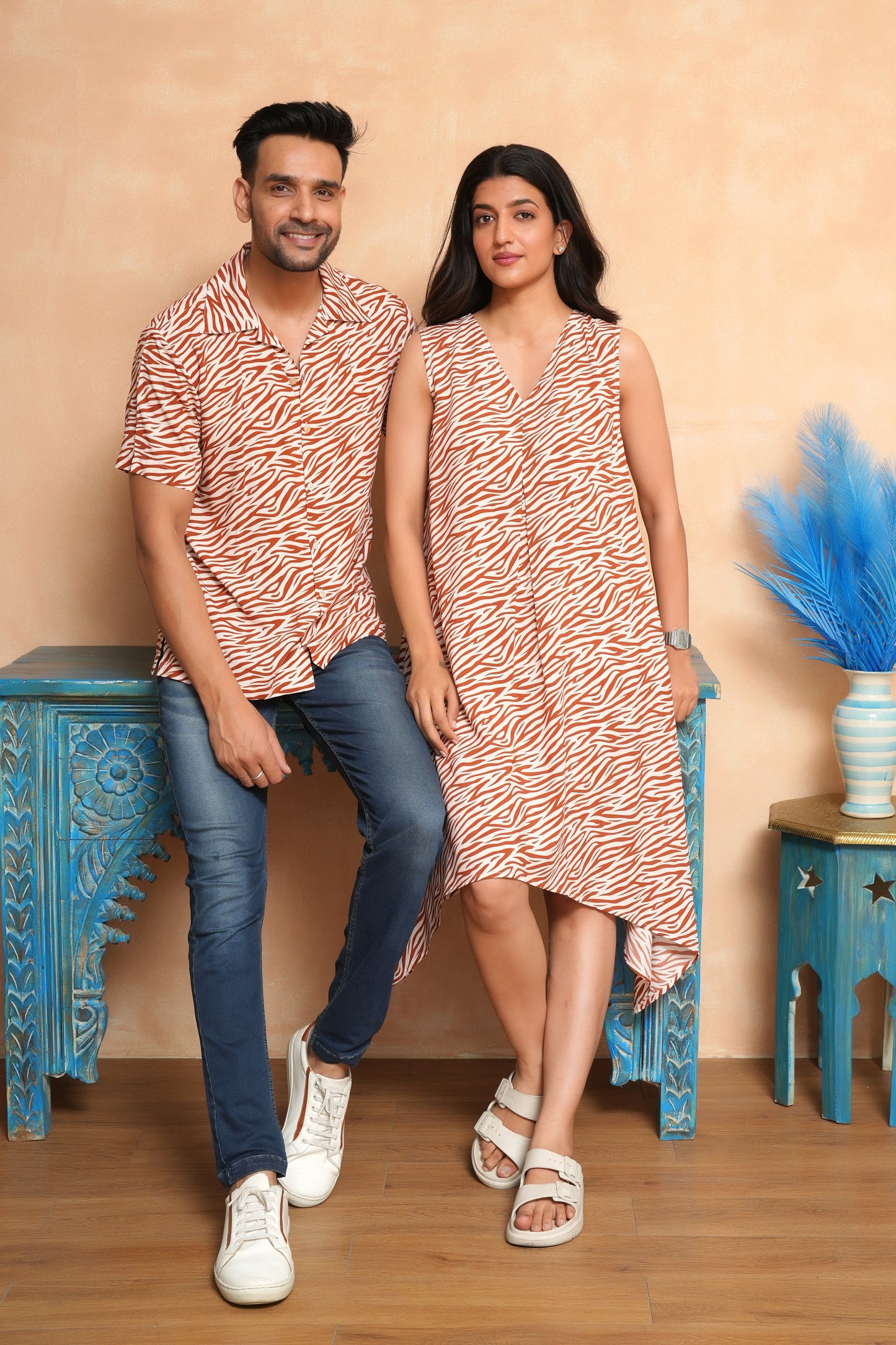 Couples’ Resort Matching Outfits – Stylish Beach Holiday Look